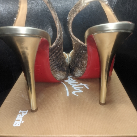 Christian Louboutin Slingback - Picture 9 of 9
